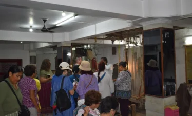 Happy guests enjoying Varanasi tour with temple darshan and Ganga boat ride